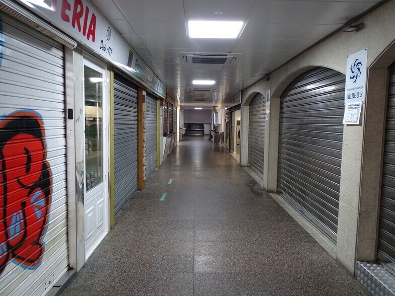 Local commercial dans Vigo à vendre - Photo de l’immeuble – Image 3 sur 28