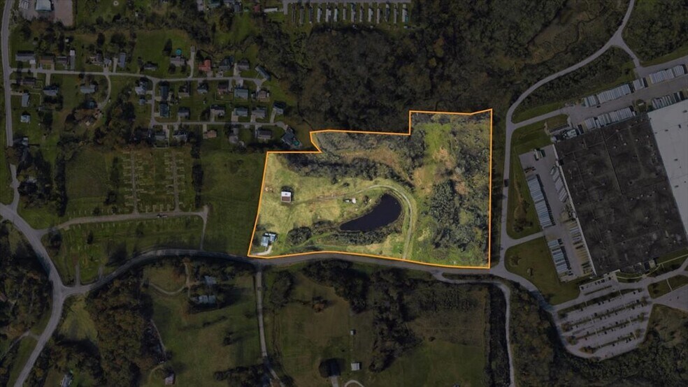 0 Pike St, Mineral Wells, WV à vendre - Photo de l’immeuble – Image 3 sur 29