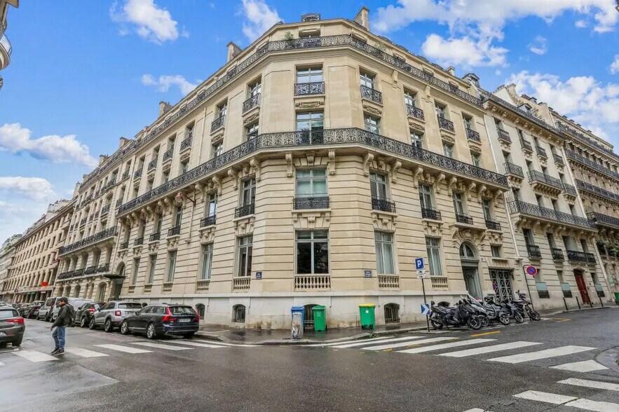 6 Rue Duret, Paris à louer - Photo de l’immeuble – Image 1 sur 9