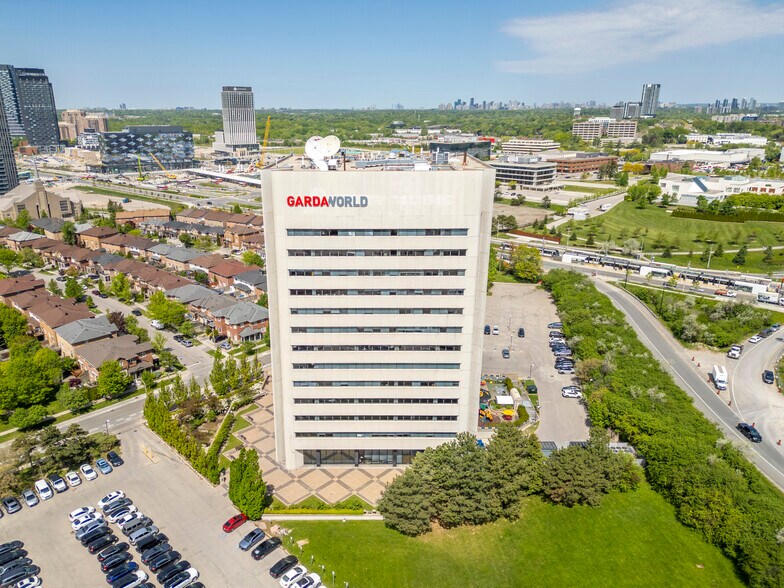 150 Ferrand Dr, Toronto, ON à louer - Photo de l’immeuble – Image 2 sur 18