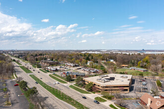 43252 Woodward Ave, Bloomfield Hills, MI - VUE AÉRIENNE  vue de carte