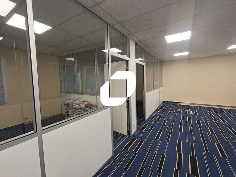 Local d'activités dans Nanterre à vendre - Photo intérieure – Image 3 sur 12