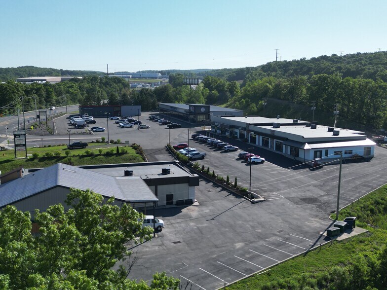 1325 Highway 315 Blvd, Wilkes-Barre, PA à louer - Photo de l’immeuble – Image 3 sur 18
