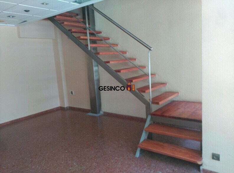 Local commercial dans Ontinyent, Valencia à louer - Photo de l’immeuble – Image 1 sur 6