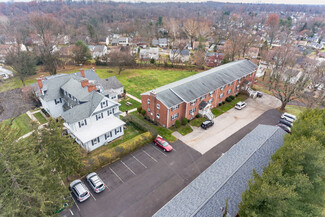 Plus de détails pour 500 Manor House Ln, Willow Grove, PA - Logement à vendre