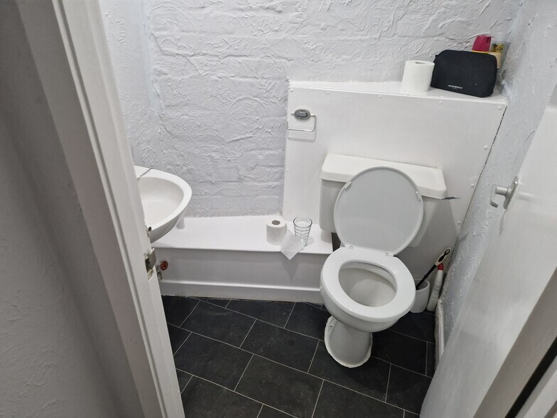 77 Torrisdale St, Glasgow à vendre - Photo intérieure – Image 3 sur 8
