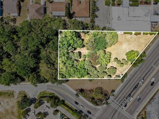 Plus de détails pour 3184 E Tamiami Trl, Naples, FL - Terrain à louer