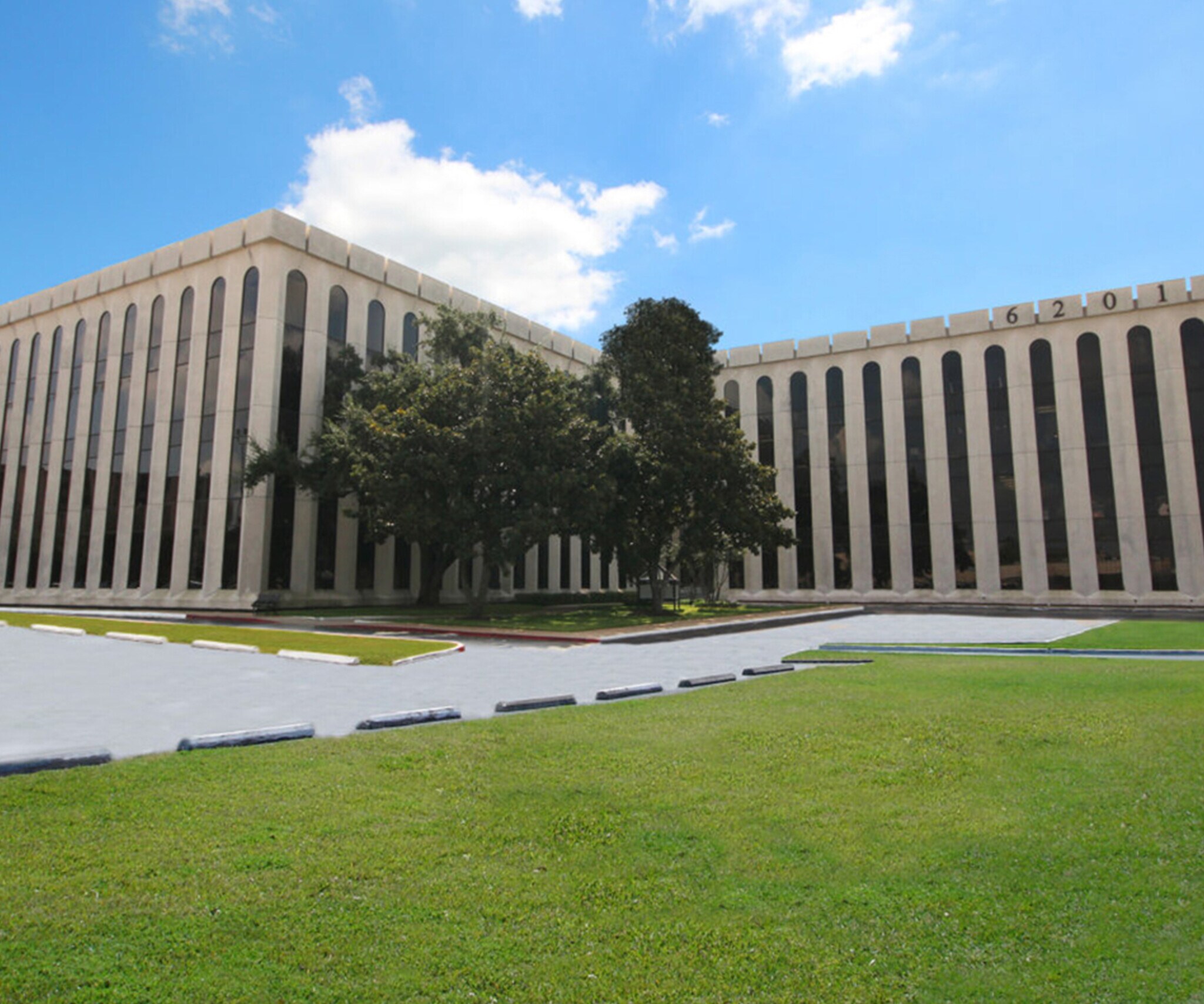 6201 Bonhomme Rd, Houston, TX à louer Photo principale– Image 1 sur 6