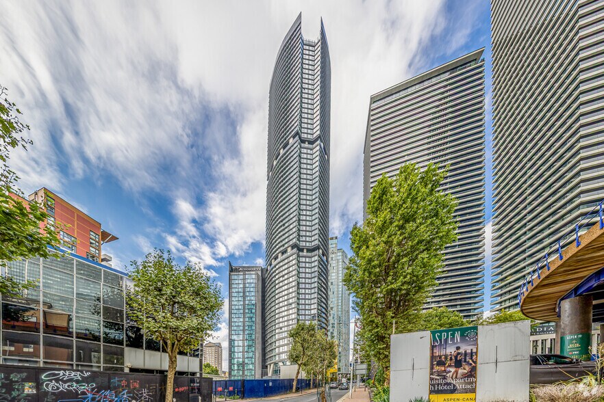52 Marsh Wall, Londres à louer - Photo principale – Image 1 sur 8