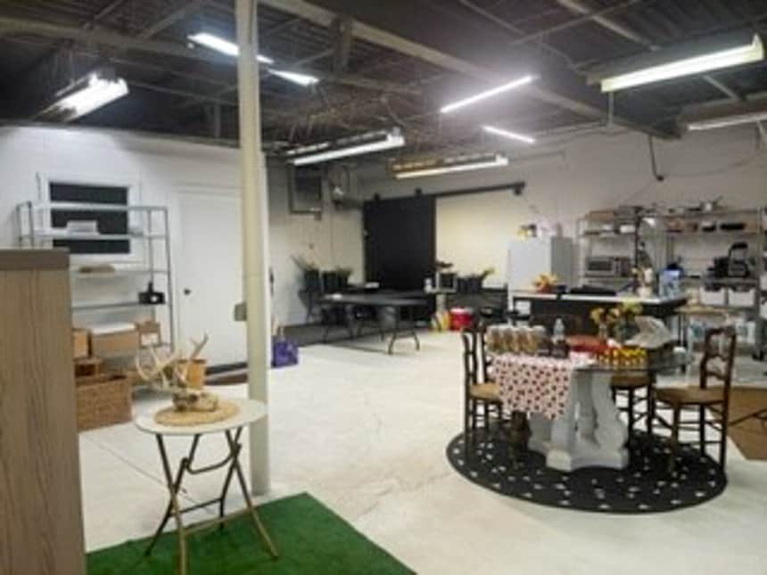 1020 Cedar Ave, St Charles, IL à louer Photo intérieure– Image 1 sur 3