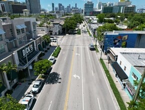 3438 N Miami Ave, Miami, FL - VUE AÉRIENNE  vue de carte - Image1