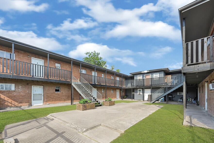 6514-6518 Weston St, Houston, TX à vendre - Photo de l’immeuble – Image 3 sur 17