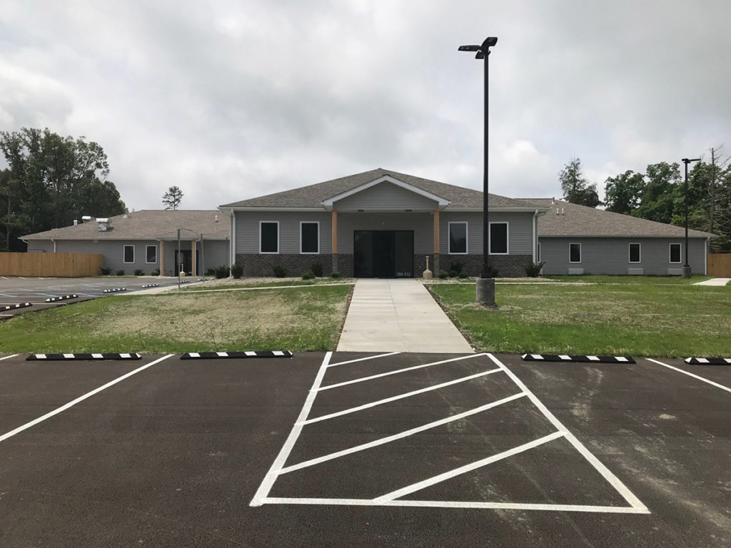 300 Carrera Dr, London, KY à vendre Photo de l’immeuble– Image 1 sur 10