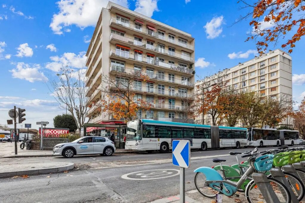 100 Rue De Sèvres, Boulogne-Billancourt à louer Photo de l’immeuble– Image 1 sur 10