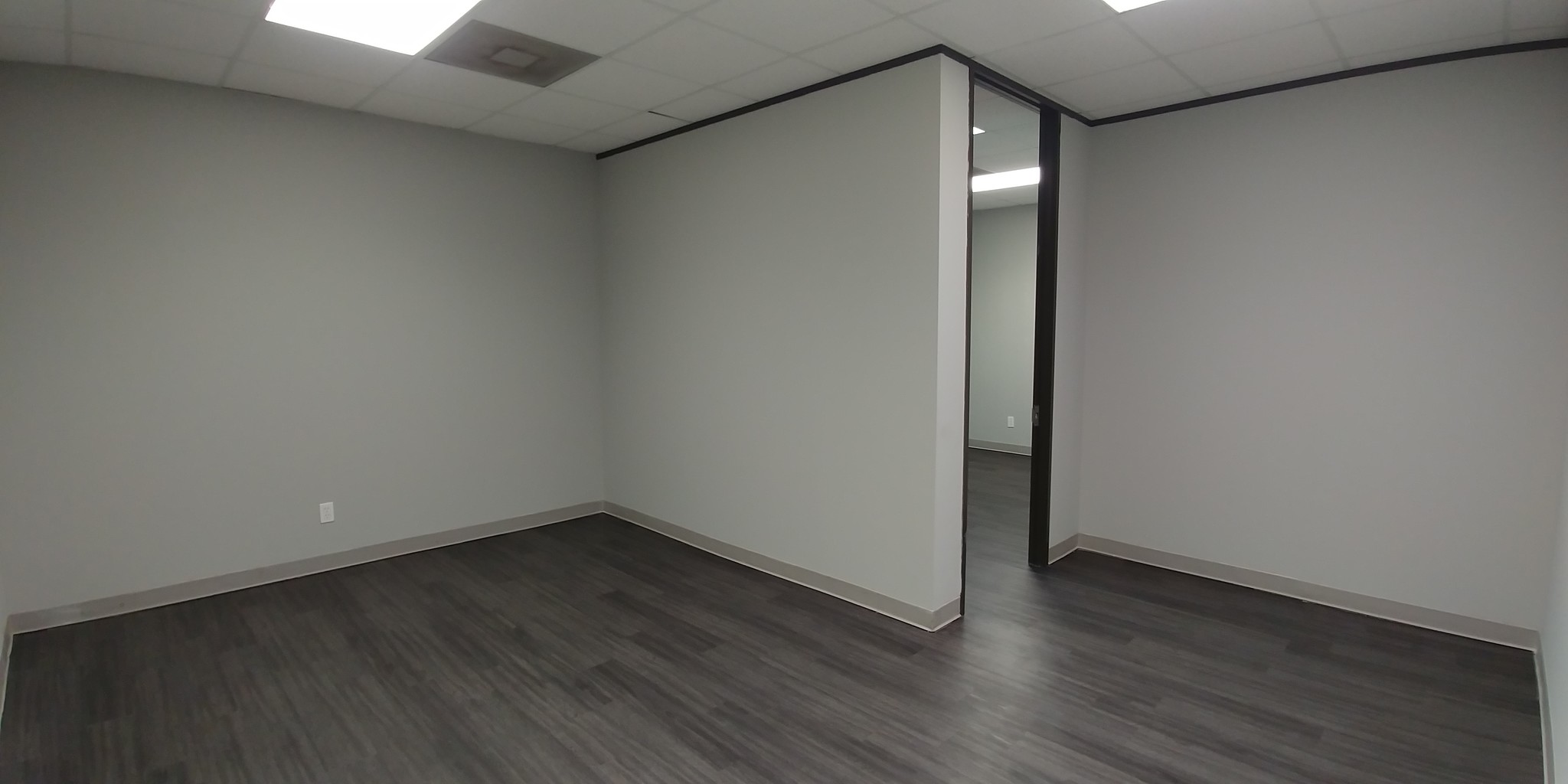 2539 S Gessner Rd, Houston, TX à louer Photo intérieure– Image 1 sur 5