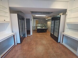 Plus de détails pour Local commercial à louer