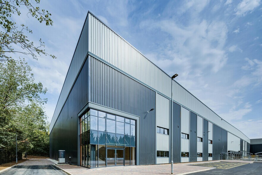 80 Saxon Way E, Corby à louer - Photo de l’immeuble – Image 3 sur 15