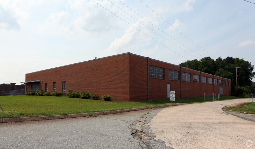 1120 Bedford St, High Point, NC à louer - Photo de l’immeuble – Image 2 sur 2