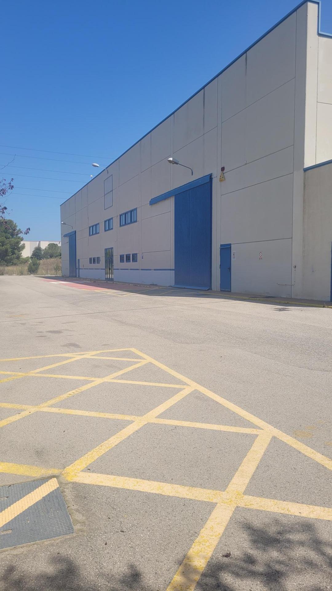 Industriel/Logistique dans L'Arboç, Tarragona à vendre Photo de l’immeuble– Image 1 sur 9