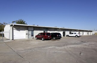 Plus de détails pour 104-122 S 122nd Ave, Tulsa, OK - Industriel/Logistique à louer