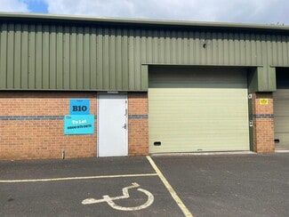 Plus de détails pour Knowles Ln, Bradford - Industriel/Logistique à louer