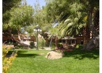 Plus de détails pour 2700 E Sunset Rd, Las Vegas, NV - Bureau à louer