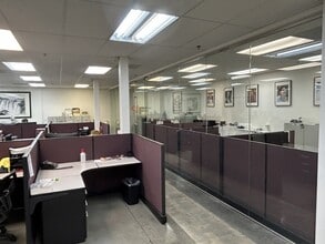 1751 Yeager Ave, La Verne, CA à vendre Photo intérieure– Image 2 sur 10