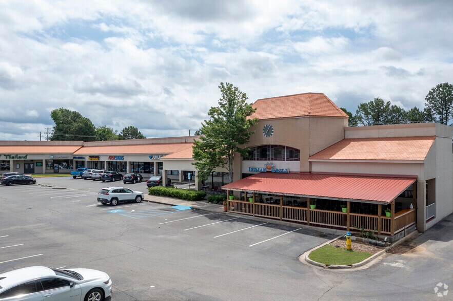 3301 Lorna Rd, Birmingham, AL à louer - Photo de l’immeuble – Image 3 sur 8
