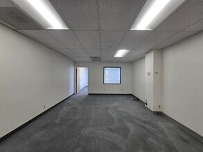 14895 E 14th St, San Leandro, CA à louer Photo intérieure– Image 1 sur 4