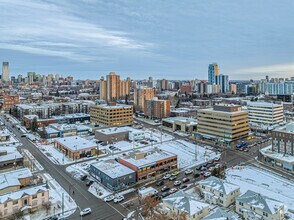 10441-10445 124 St, Edmonton, AB - VUE AÉRIENNE  vue de carte - Image1