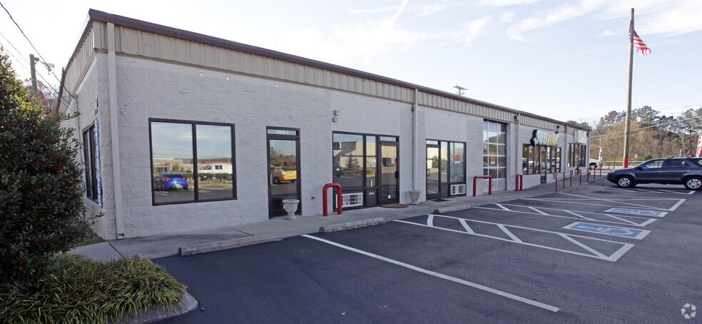 19668 Highway 11 E, Lenoir City, TN à louer - Photo de l’immeuble – Image 2 sur 9