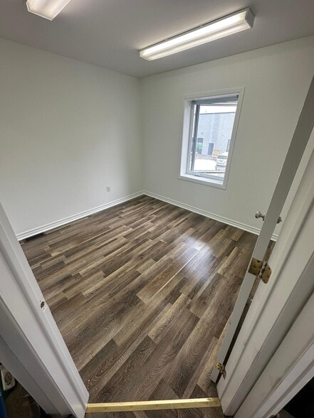 42 Antares Dr, Ottawa, ON à vendre - Photo intérieure – Image 3 sur 15