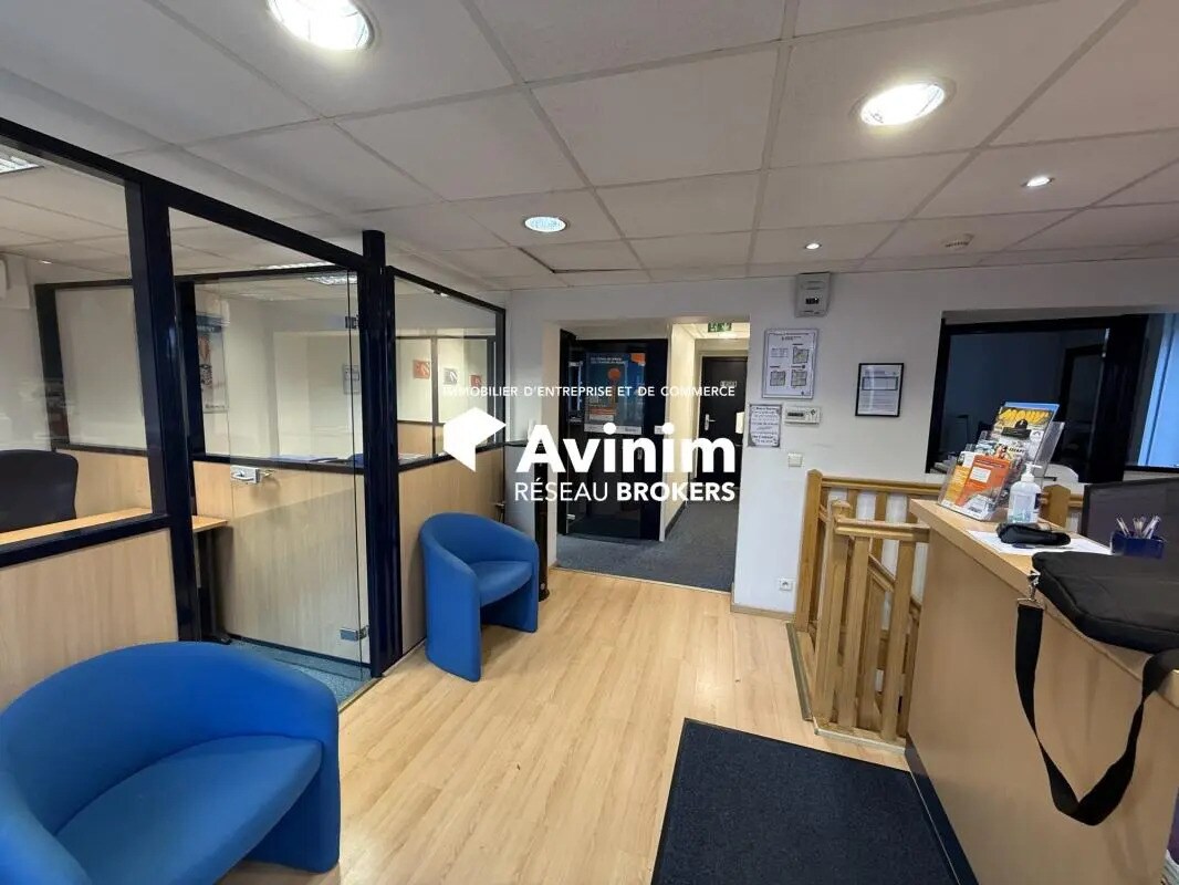 Bureau dans Douvaine à louer Photo intérieure– Image 1 sur 4