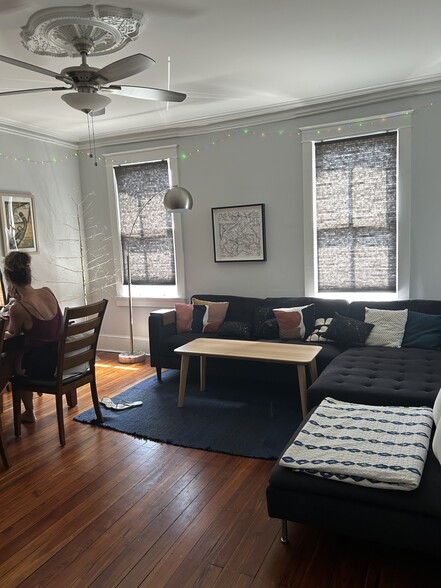 4227 Main St, Philadelphia, PA à vendre - Photo de l’immeuble – Image 3 sur 19