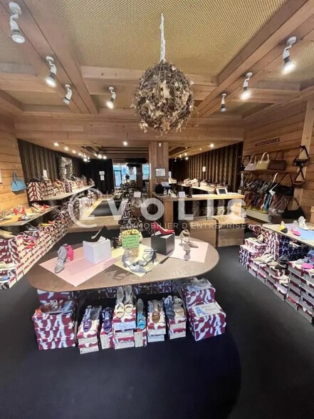 Local commercial dans Amiens à louer - Photo intérieure – Image 2 sur 3