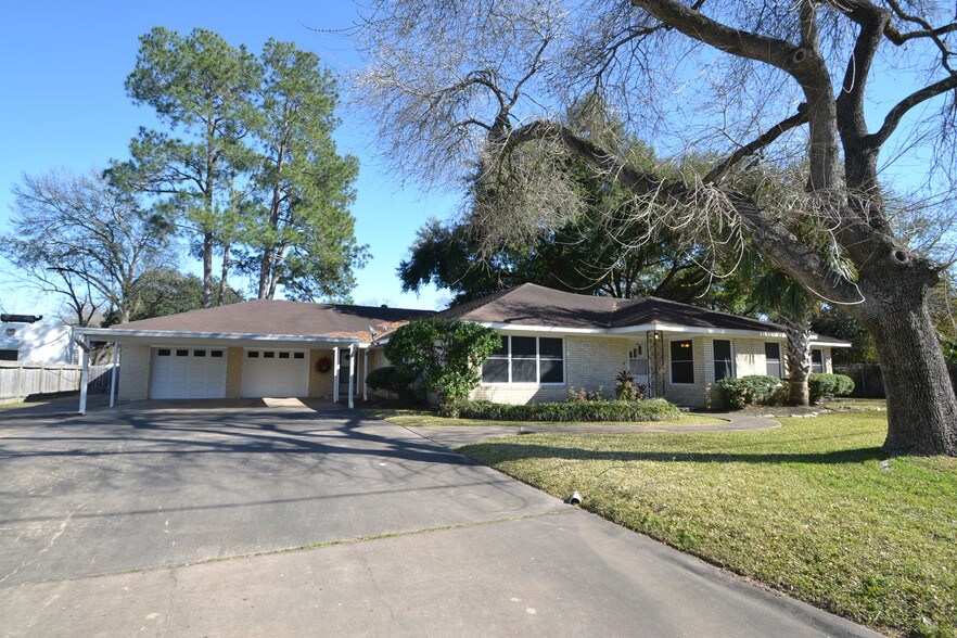 1314 Avenue A, Katy, TX à louer - Autre – Image 1 sur 9