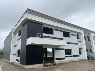 Plus de détails pour Local d'activités à louer