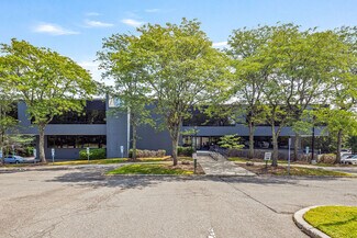 Plus de détails pour 95 Chestnut Ridge Rd, Montvale, NJ - Bureau à louer