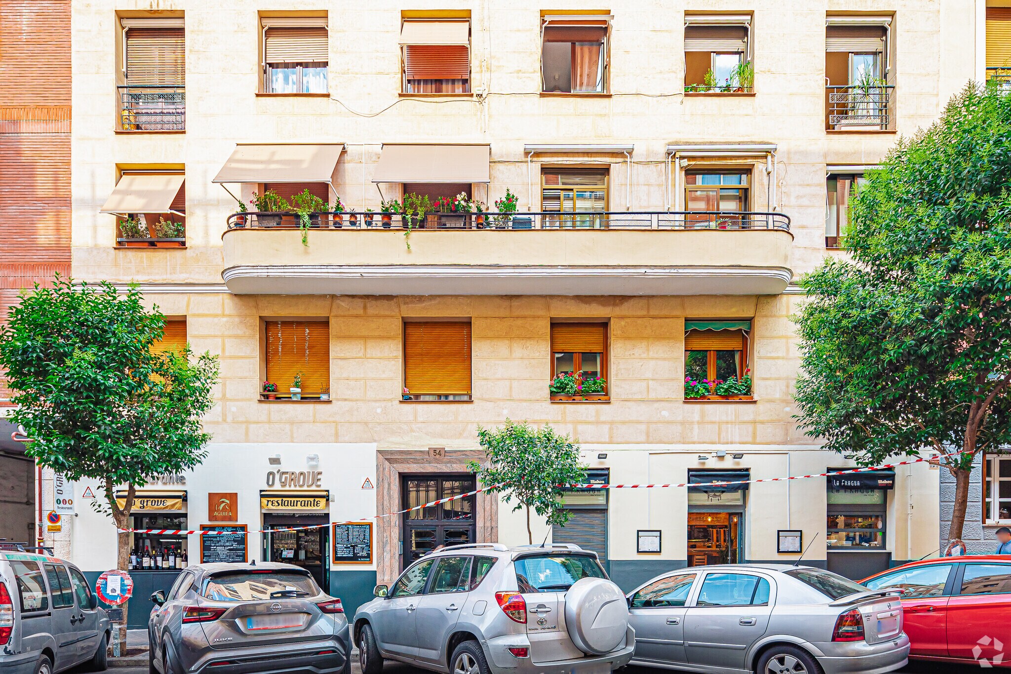 Local commercial dans Madrid, Madrid à louer Photo principale– Image 1 sur 2