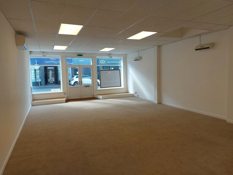 5 Parkhouse St, Ayr à louer - Photo de l’immeuble – Image 3 sur 6