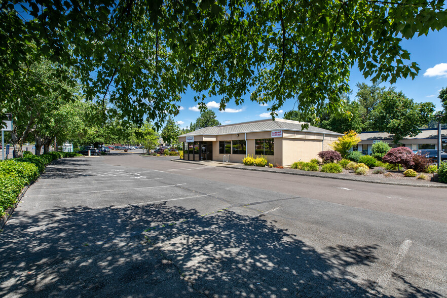 35 82nd Dr, Gladstone, OR à louer - Photo de l’immeuble – Image 2 sur 5