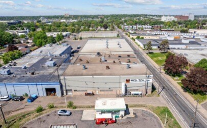 2639 2nd St NE, Saint Anthony, MN à vendre - Photo de l’immeuble – Image 3 sur 5