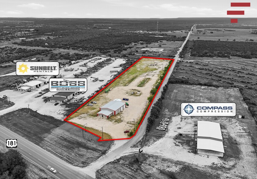 6542 County Road 145, Kenedy, TX à louer - Photo de l’immeuble – Image 2 sur 19