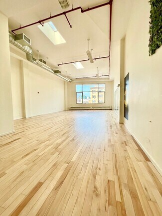 Plus de détails pour 11-11 44th Rd, Long Island City, NY - Local d'activités à louer