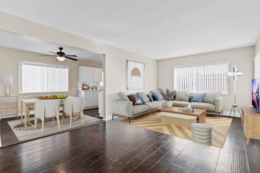 473 E 55th St, Long Beach, CA à vendre - Photo de l’immeuble – Image 2 sur 22