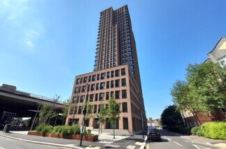 Plus de détails pour 25 Scarbrook Rd, Croydon - Bureau, Local commercial à louer