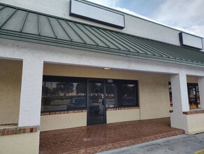 8447 S US Highway 1, Port Saint Lucie, FL à louer Photo intérieure– Image 1 sur 2