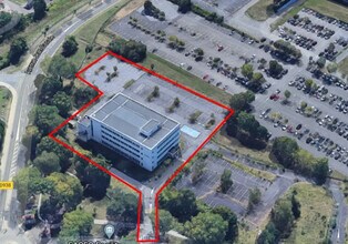 Buc, YVE - VUE AÉRIENNE vue de carte - Image1