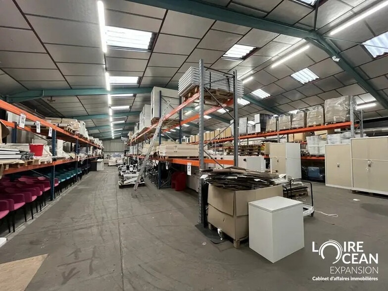 Industriel/Logistique dans Saint-Léger-de-Linières à vendre - Photo intérieure – Image 1 sur 3