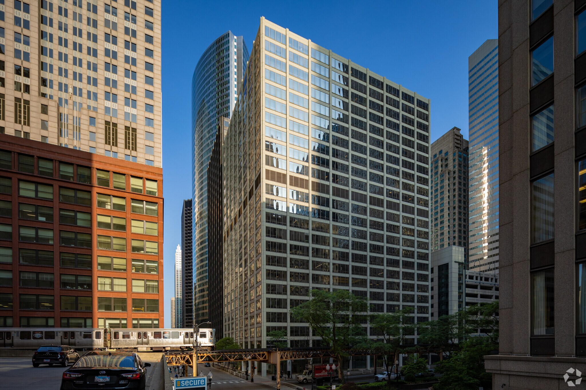 200 W Monroe St, Chicago, IL à louer Photo de l’immeuble– Image 1 sur 16